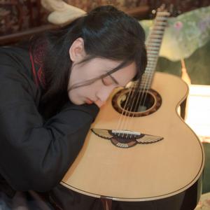 业余自由XXⅩ性西元
